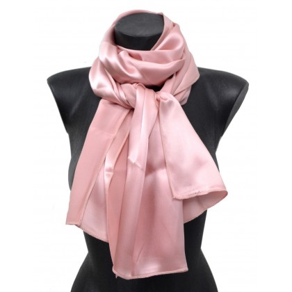 Echarpe en soie rose poudré