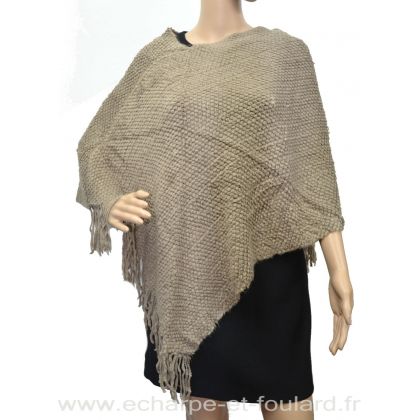 Poncho tricot à franges beige