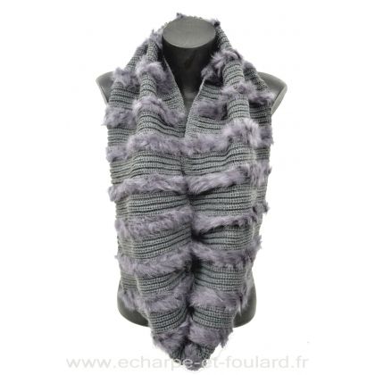 Snood tricot et lapin gris