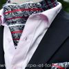 Foulard ascot et pochette gris et rouge