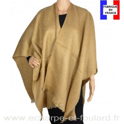 Poncho mohair beige fabriqué en France